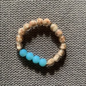 {Handmade} Bracelet with Glow in the Dark Beads